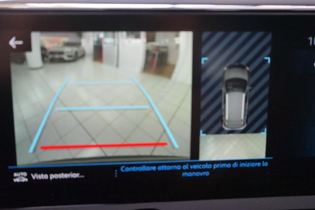 PEUGEOT 3008 usata, con Sistema di navigazione