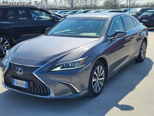 LEXUS ES 300 usata, con Airbag