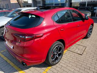 ALFA ROMEO Stelvio usata, con Alzacristalli elettrici