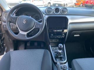 SUZUKI Vitara usata, con Bluetooth