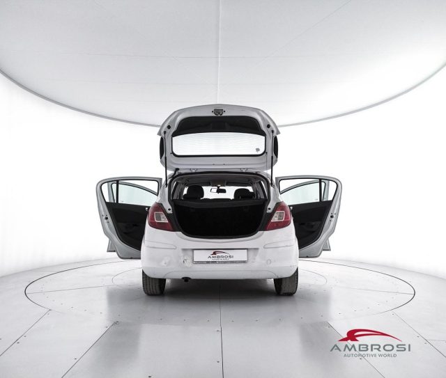 OPEL Corsa usata 6
