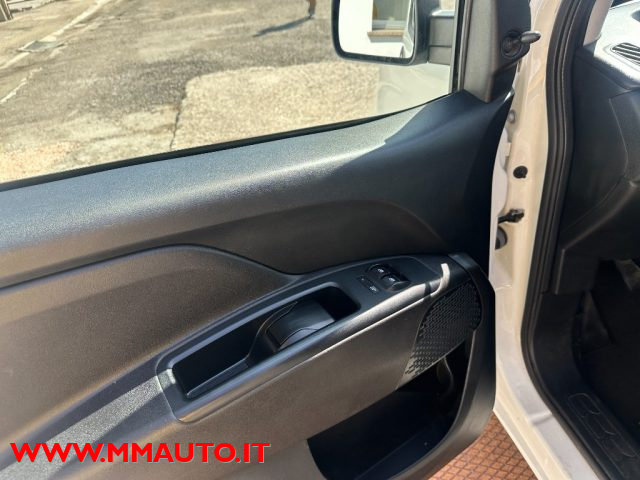 FIAT Doblo usata, con Touch screen