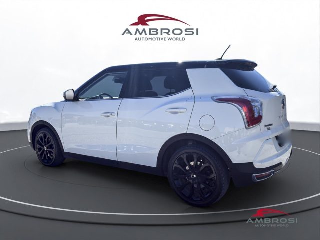 SSANGYONG Tivoli usata 3