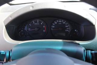 NISSAN Navara usata, con Lettore CD