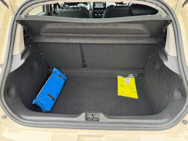 RENAULT Clio usata, con Autoradio