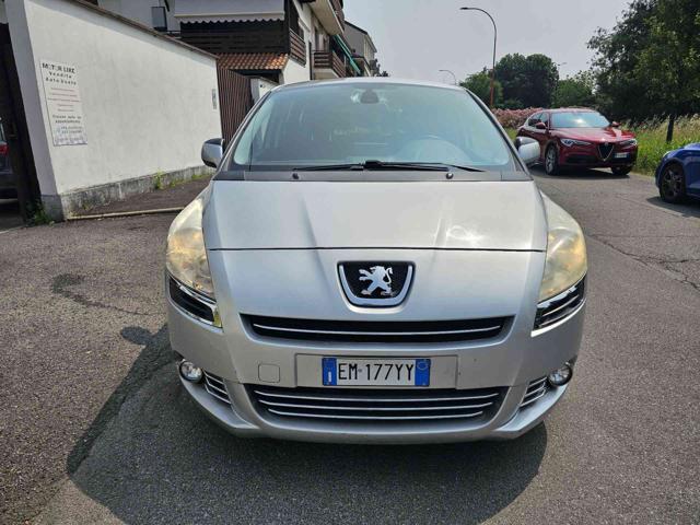 PEUGEOT 5008 usata, con Chiusura centralizzata