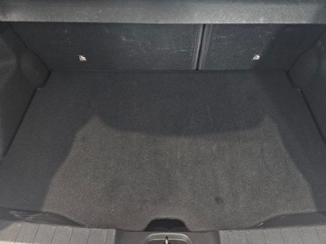 JEEP Avenger usata, con Controllo automatico clima