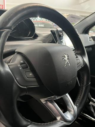PEUGEOT 2008 usata, con Cerchi in lega