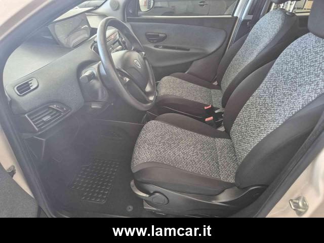 LANCIA Ypsilon usata, con Servosterzo