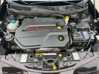 ALFA ROMEO Giulietta usata, con Volante in pelle