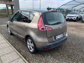 RENAULT Scenic usata, con Chiusura centralizzata