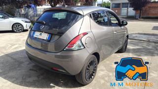 LANCIA Ypsilon usata, con Autoradio