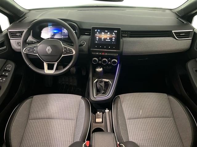 RENAULT Clio usata, con Controllo automatico clima