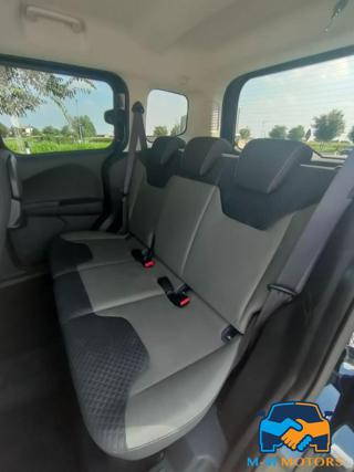 FORD Tourneo Courier usata, con Vetri oscurati