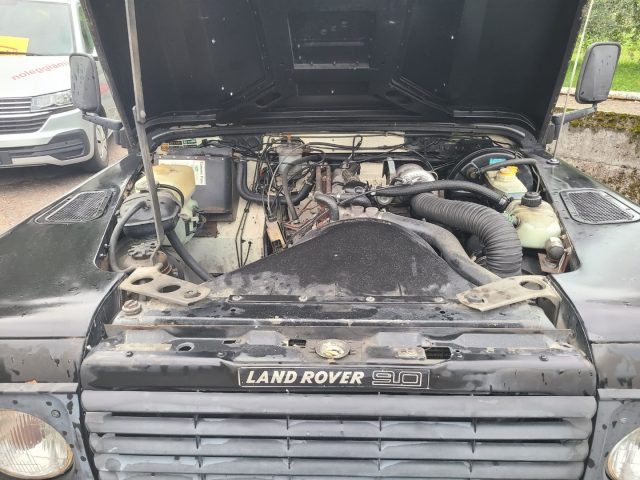 LAND ROVER Defender usata 16