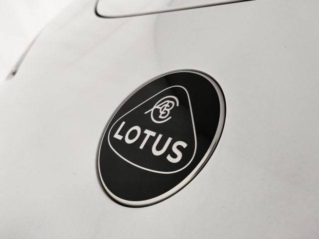 LOTUS Eletre usata, con Vetri oscurati
