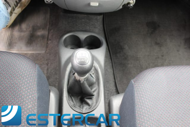 DAIHATSU Sirion usata, con Sensore di luce
