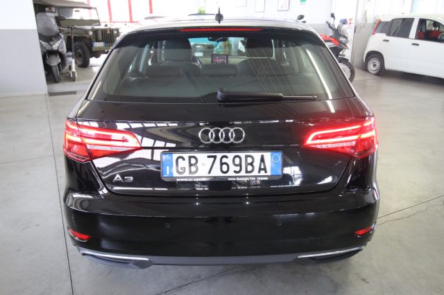 AUDI A3 usata, con Autoradio