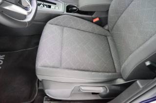 VOLKSWAGEN Golf usata, con Sensori di parcheggio anteriori