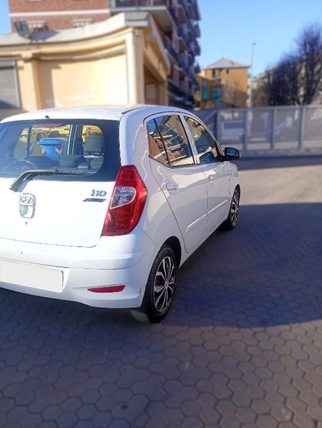 HYUNDAI i10 usata 8