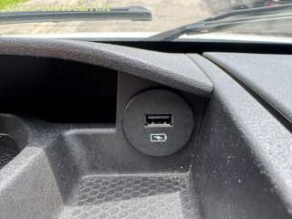 IVECO Daily usata, con Autoradio digitale