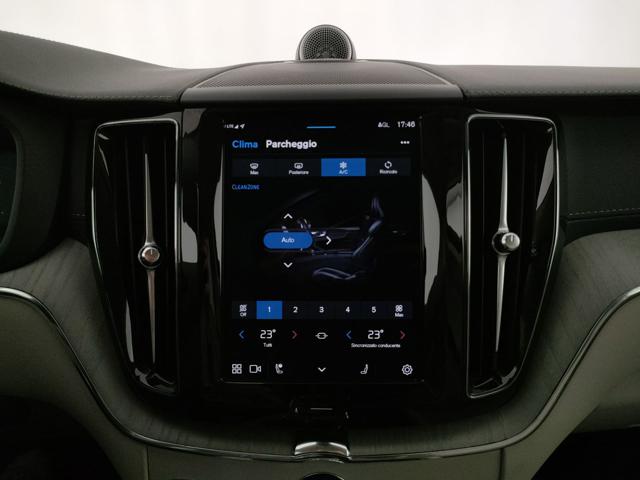 VOLVO XC60 usata, con Volante in pelle