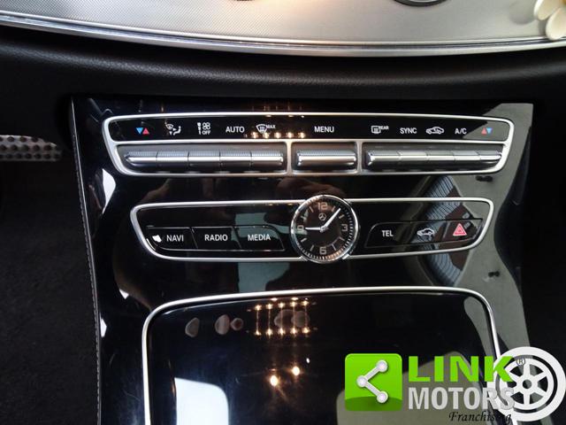 MERCEDES-BENZ E 200 usata, con Boardcomputer