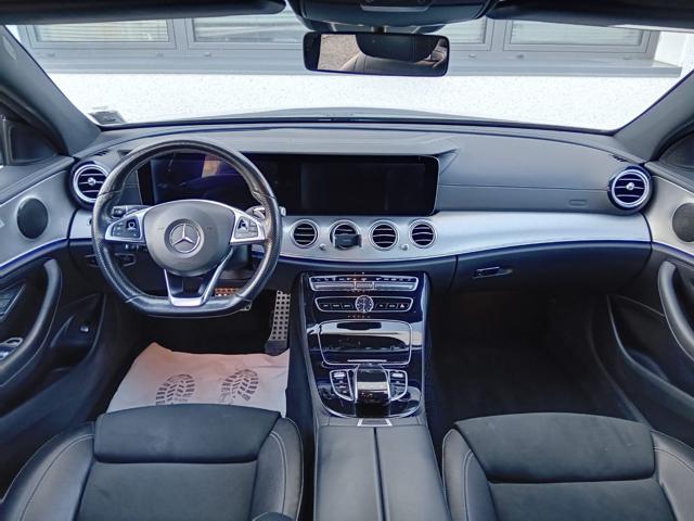 MERCEDES-BENZ E 220 usata, con Chiusura centralizzata