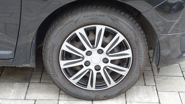 DACIA Logan usata, con Sedile posteriore sdoppiato