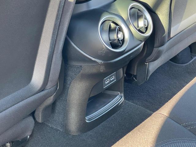 ALFA ROMEO Stelvio usata 25