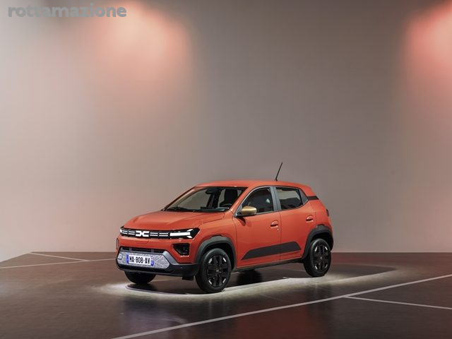 DACIA Spring usata, con ABS