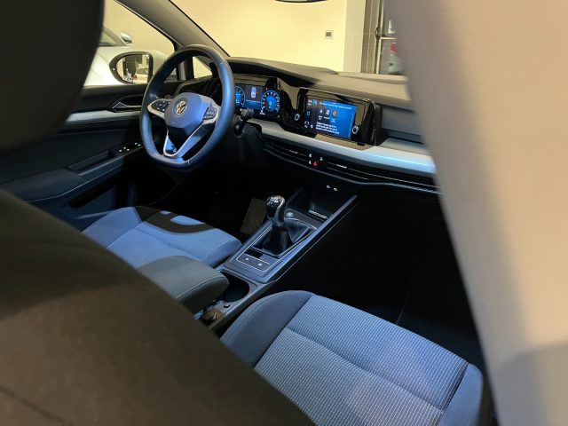 VOLKSWAGEN Golf usata, con Autoradio