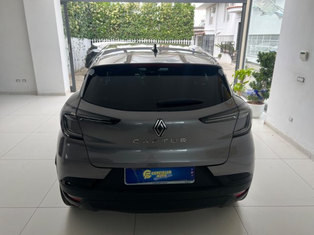 RENAULT Captur usata, con Boardcomputer