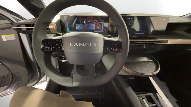 LANCIA Ypsilon usata, con Boardcomputer