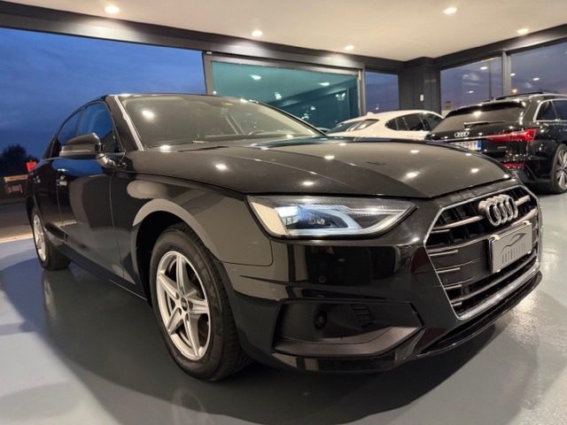 AUDI A4 usata, con Airbag laterali