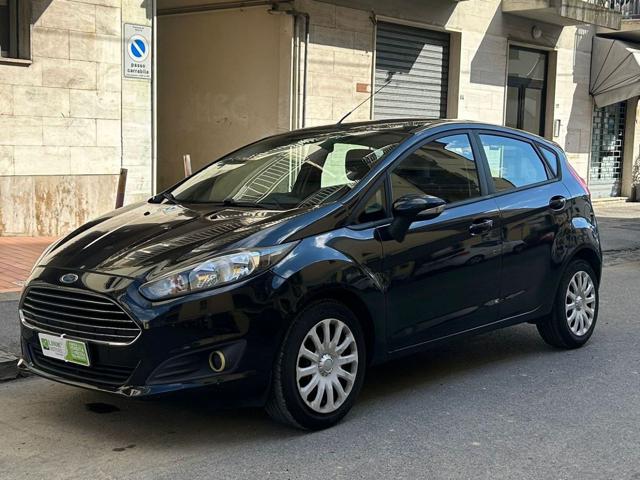 FORD Fiesta usata, con ABS