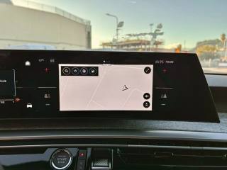 PEUGEOT 3008 usata, con Telecamera per parcheggio assistito