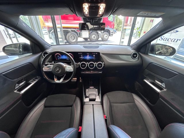 MERCEDES-BENZ GLA 200 usata, con Specchietti laterali elettrici