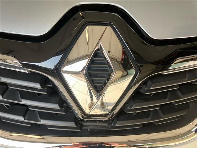 RENAULT Captur usata 23