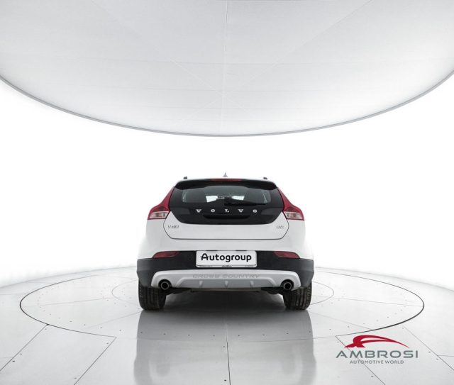 VOLVO V40 Cross Country usata 5