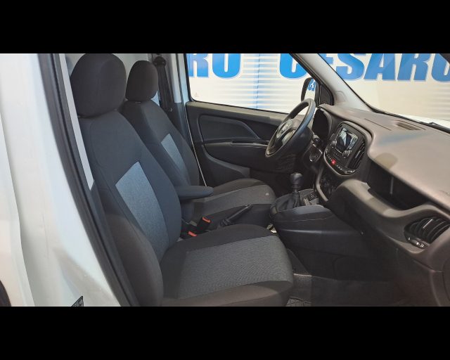FIAT Doblo usata 18