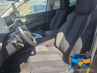 PEUGEOT 3008 usata, con Park Distance Control