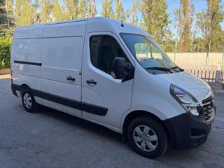 OPEL Movano usata, con Airbag