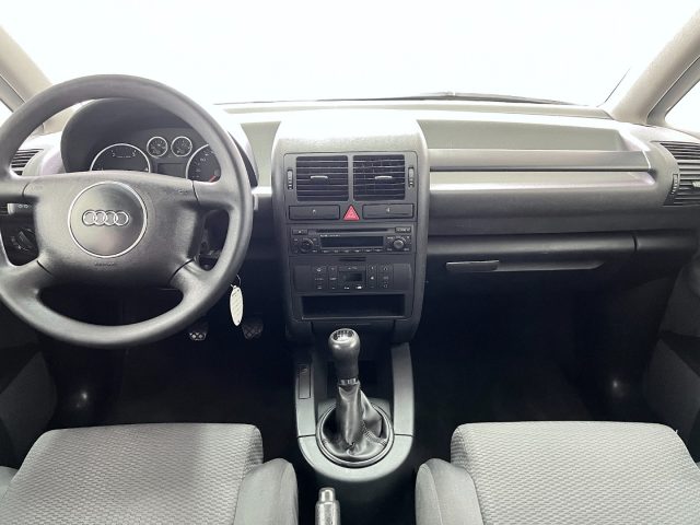AUDI A2 usata 16