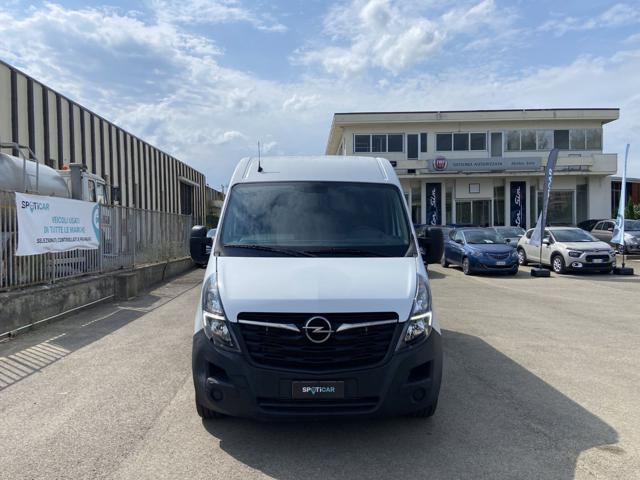 OPEL Movano usata, con Airbag