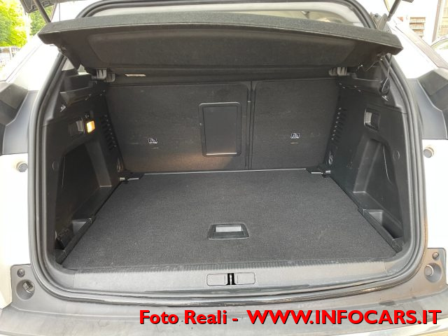 PEUGEOT 3008 usata, con Chiusura centralizzata telecomandata