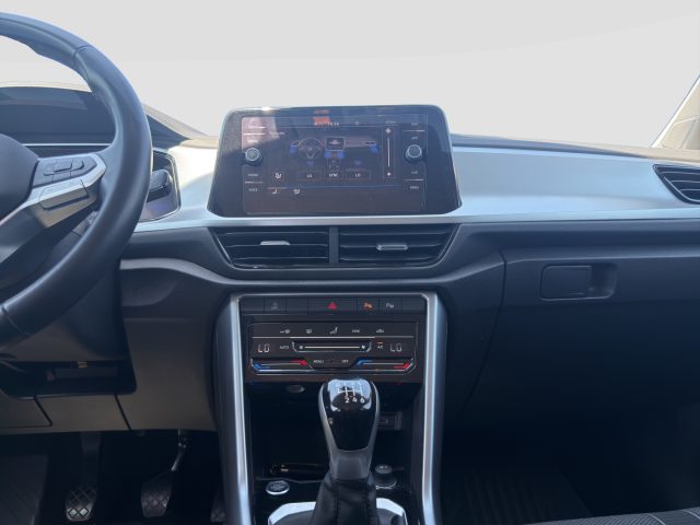 VOLKSWAGEN T-Roc usata 16