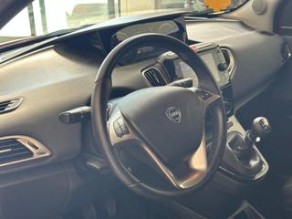 LANCIA Ypsilon usata, con Sedile posteriore sdoppiato