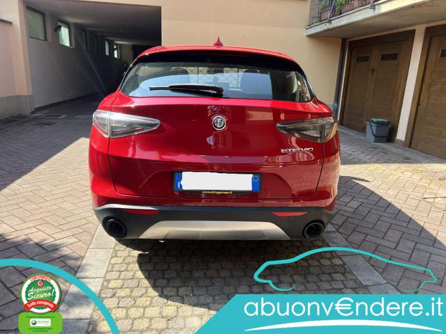 ALFA ROMEO Stelvio usata, con Autoradio