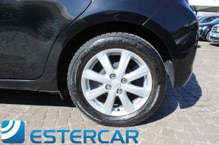 TOYOTA Yaris usata, con Servosterzo